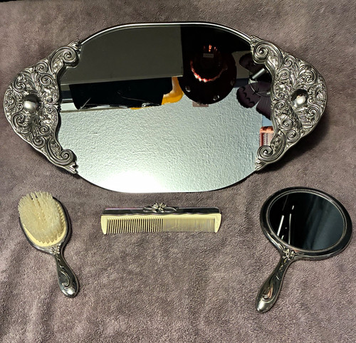 Vintage silver tone vanity - vintage, silver-tone