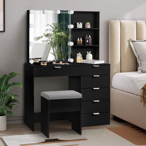 Vanity set with - colors, 10